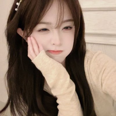 采蘑菇的夫妻